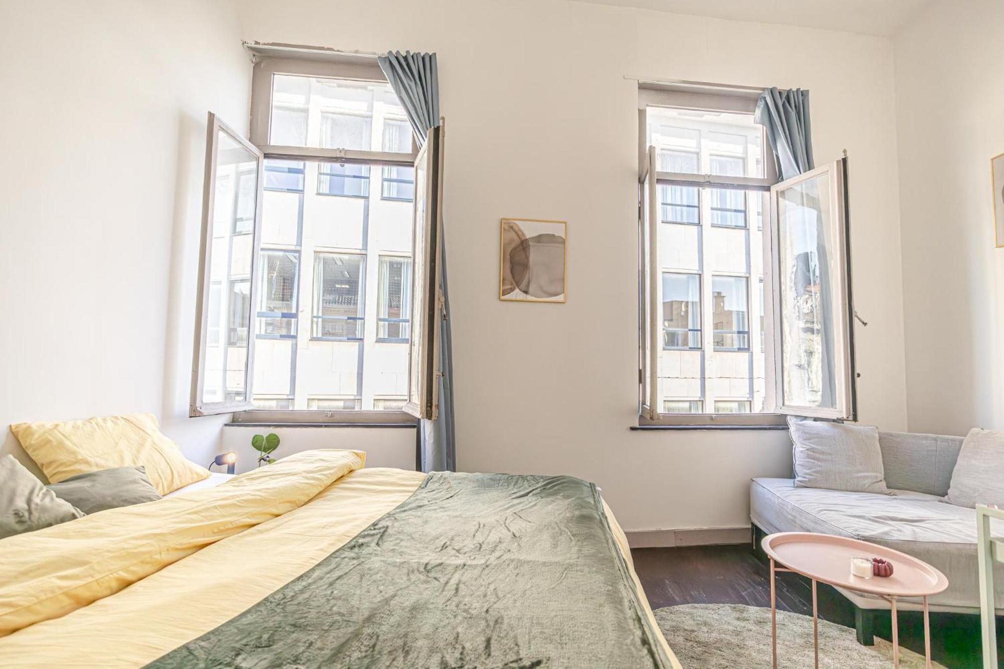 Modern Connected 6 In The Heart Of Appartement